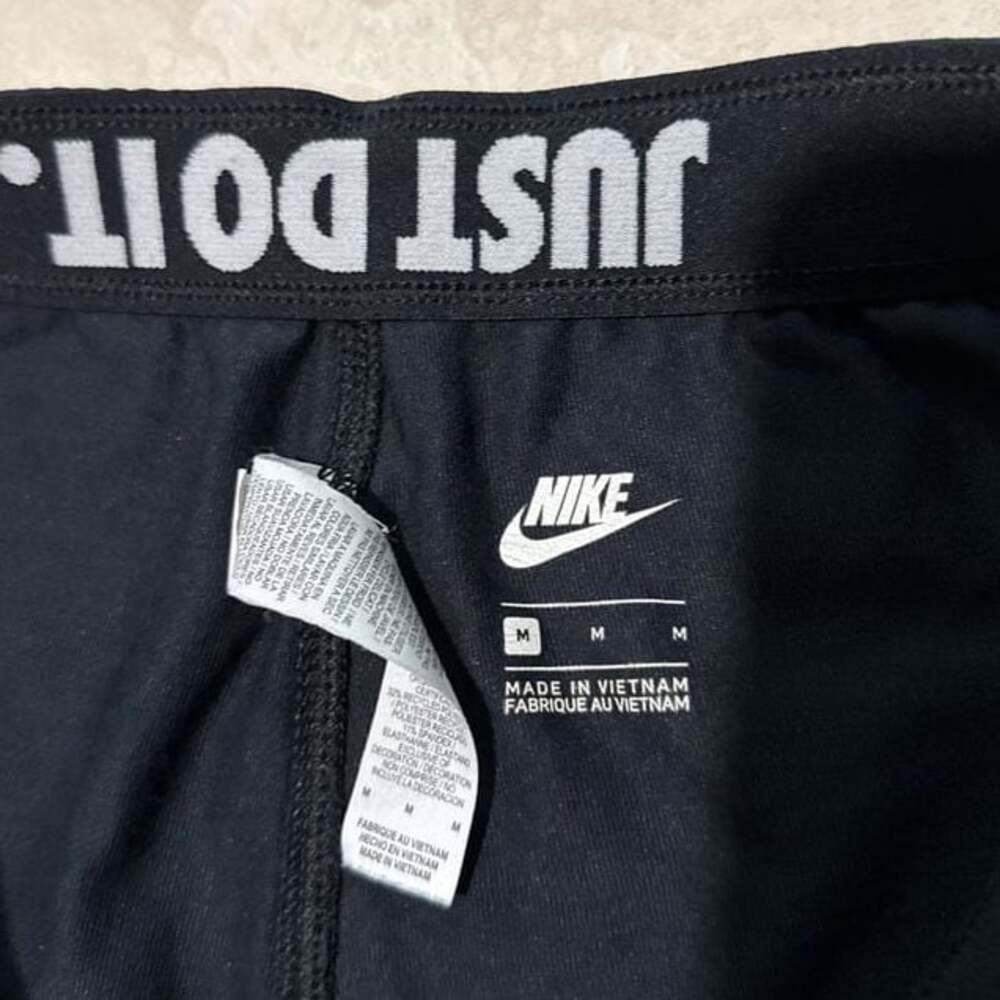 Nike Just Do It Active Leggings Black Women's Size Medium - Picture 3 of 4